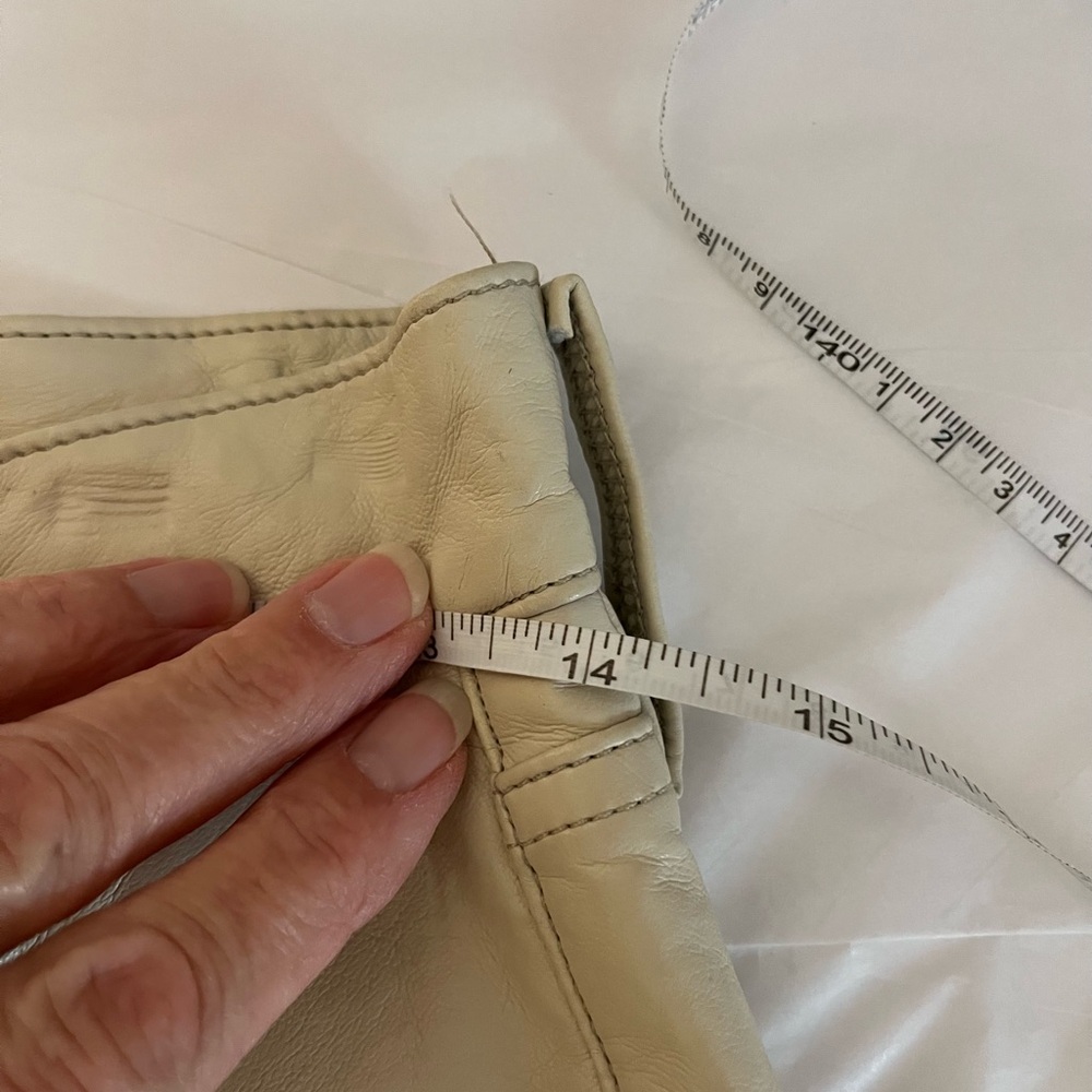 AGOLDE 90’s Pinched Waist High Rise Recycled Leather Pants - Picture 7 of 12
